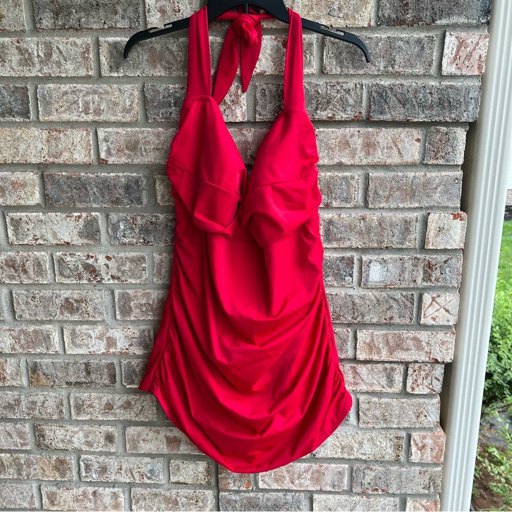 🍒💣 Plus size pinup inspired retro swimsuit